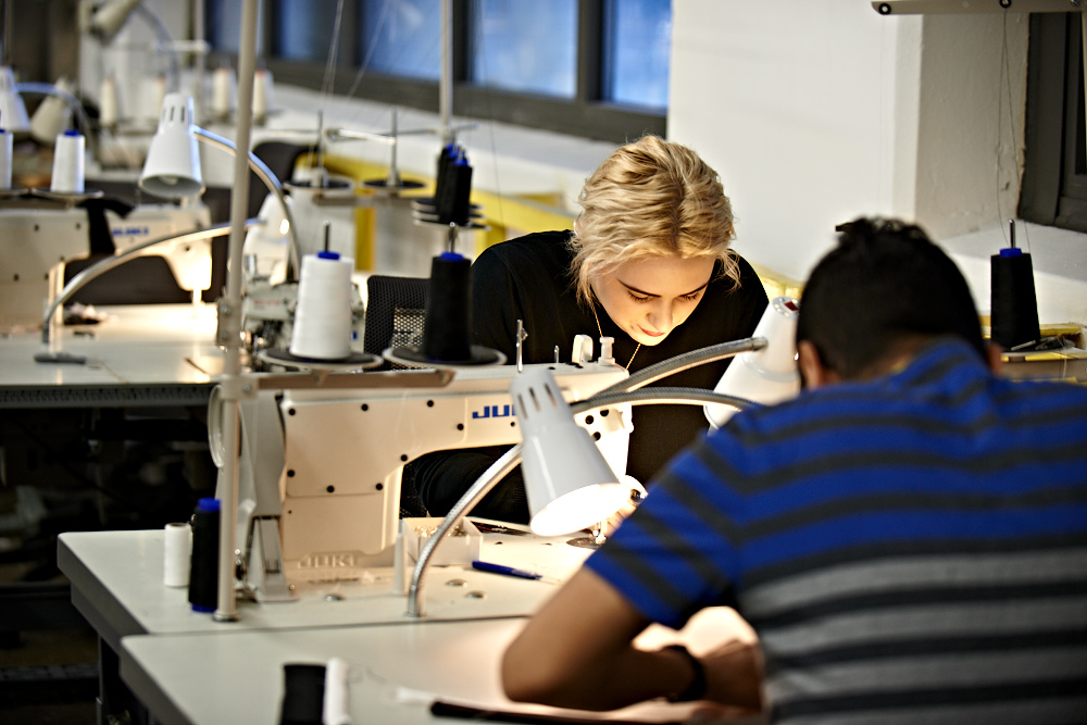 15_12_16_1697_etsymanufacturing_accelerator_0797